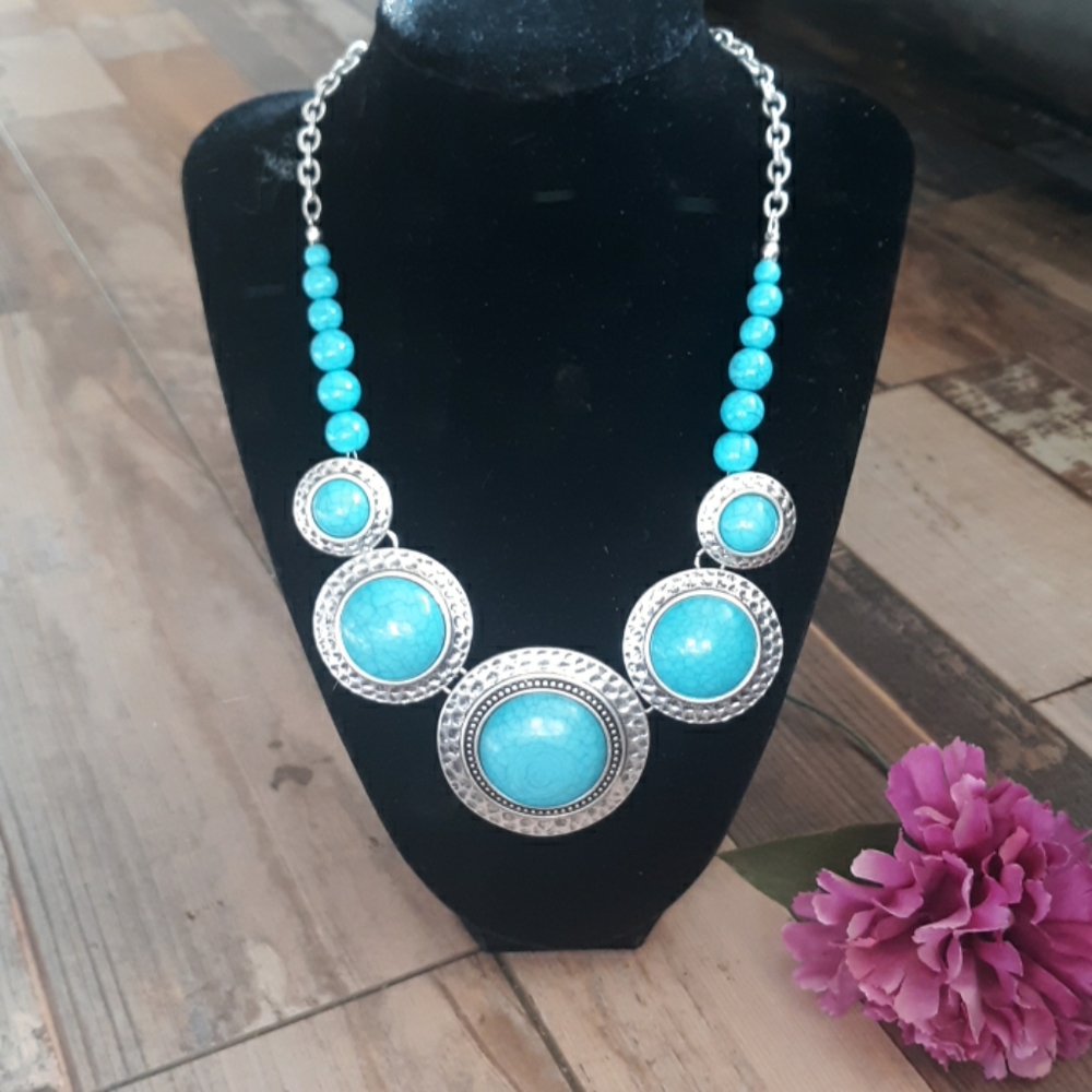 Joan rivers necklace